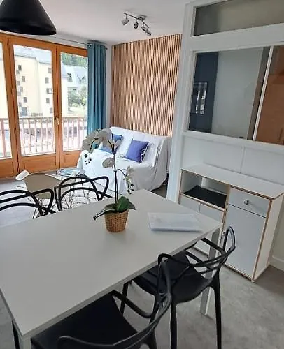 Appartement 2 A 4 Personnes Luchon Centre